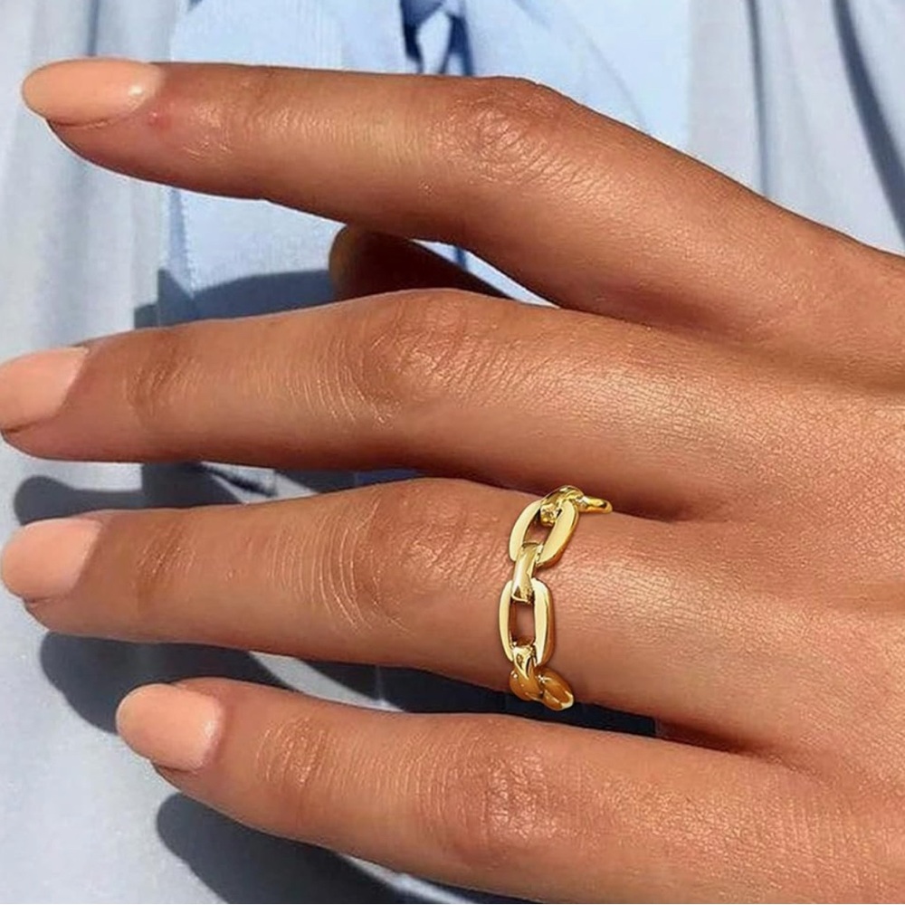 Statement Ring! Gold Chain Link Ring With Modern … - image 4